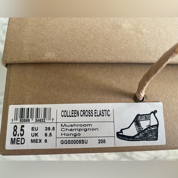 Kenneth Cole Gentle Souls Espadrille - Picture 11 of 13